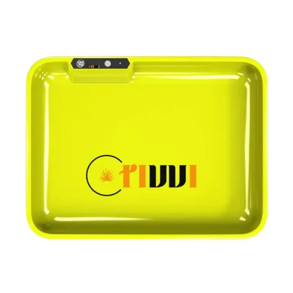 Custom LED Glow Rolling Tray – 11" x 8.5" with Multi-Color Lighting Custom 11" x 8.5" LED glow yellow rolling tray with full-color logo and multi-color lighting for branded smoking accessories