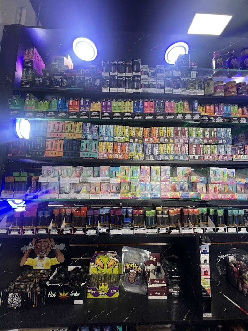 dubai high tobacco & vape Dubai High Tobacco & Vape — Bridgeport, CT Smoke Shop
