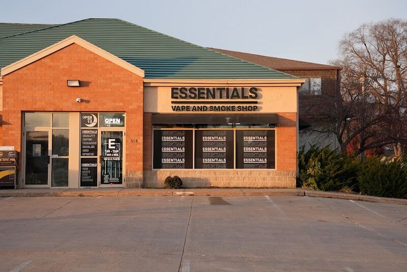 ESSENTIALS VAPE | KRATOM | CBD | SMOKE SHOP | Smoke Shop in Iowa City, IA